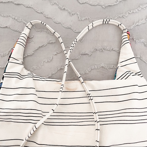 Billabong Dreamer Hi-Neck Reversible Bikini Top S - Picture 5 of 6